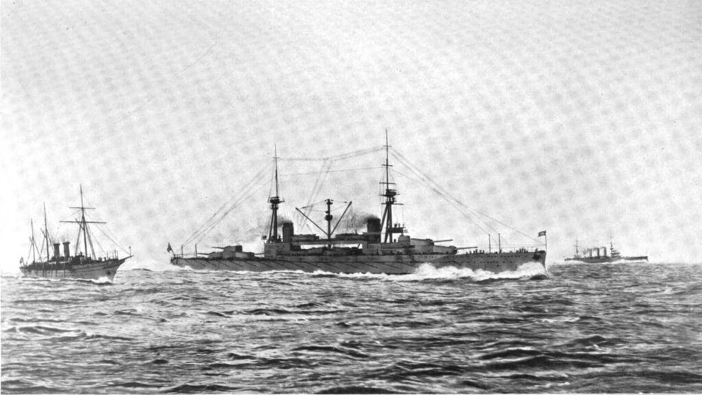 Sultan Osman savaş gemisi